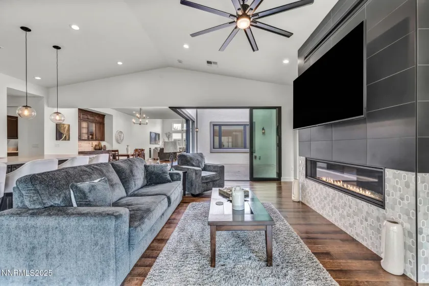 2348 Hammer Falls, Reno, Nevada 89521, 3 Bedrooms Bedrooms, ,4 BathroomsBathrooms,Residential,Residential,Hammer Falls,250056623