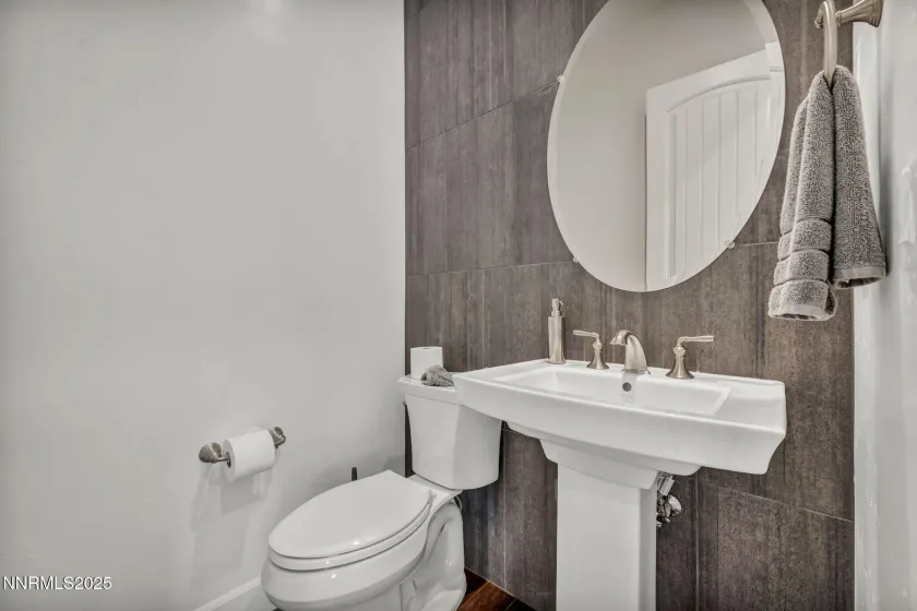 2348 Hammer Falls, Reno, Nevada 89521, 3 Bedrooms Bedrooms, ,4 BathroomsBathrooms,Residential,Residential,Hammer Falls,250056623