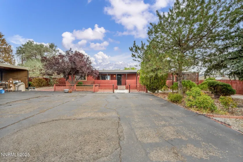 167 7th, Sun Valley, Nevada 89433, 3 Bedrooms Bedrooms, ,2 BathroomsBathrooms,Residential,Residential,7th,250056627