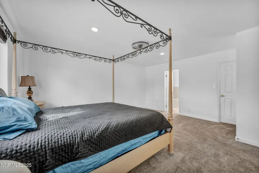 167 7th, Sun Valley, Nevada 89433, 3 Bedrooms Bedrooms, ,2 BathroomsBathrooms,Residential,Residential,7th,250056627