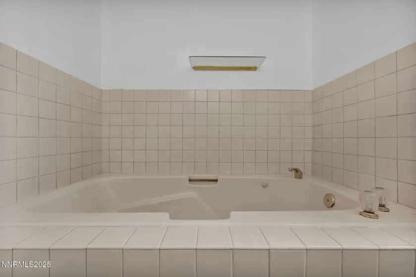 167 7th, Sun Valley, Nevada 89433, 3 Bedrooms Bedrooms, ,2 BathroomsBathrooms,Residential,Residential,7th,250056627