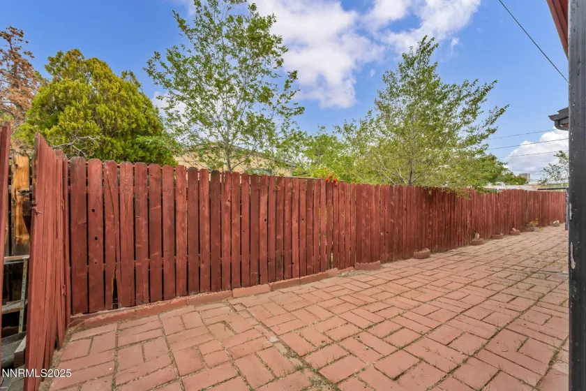 167 7th, Sun Valley, Nevada 89433, 3 Bedrooms Bedrooms, ,2 BathroomsBathrooms,Residential,Residential,7th,250056627