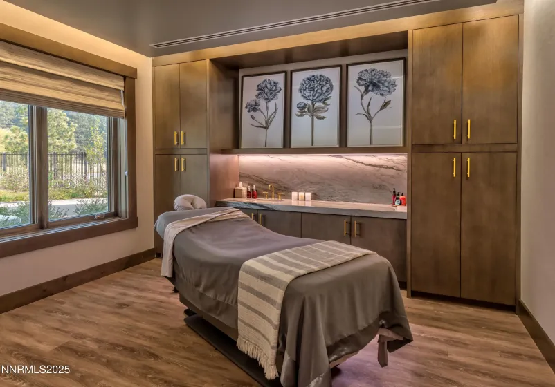 46 Beach Club, Stateline, Nevada 89449, 2 Bedrooms Bedrooms, ,3 BathroomsBathrooms,Residential,Residential,Beach Club,250056631