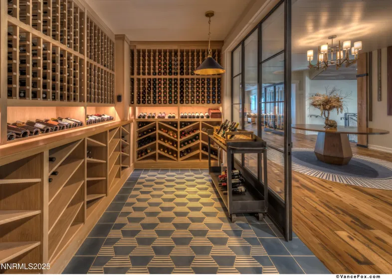 46 Beach Club, Stateline, Nevada 89449, 2 Bedrooms Bedrooms, ,3 BathroomsBathrooms,Residential,Residential,Beach Club,250056631