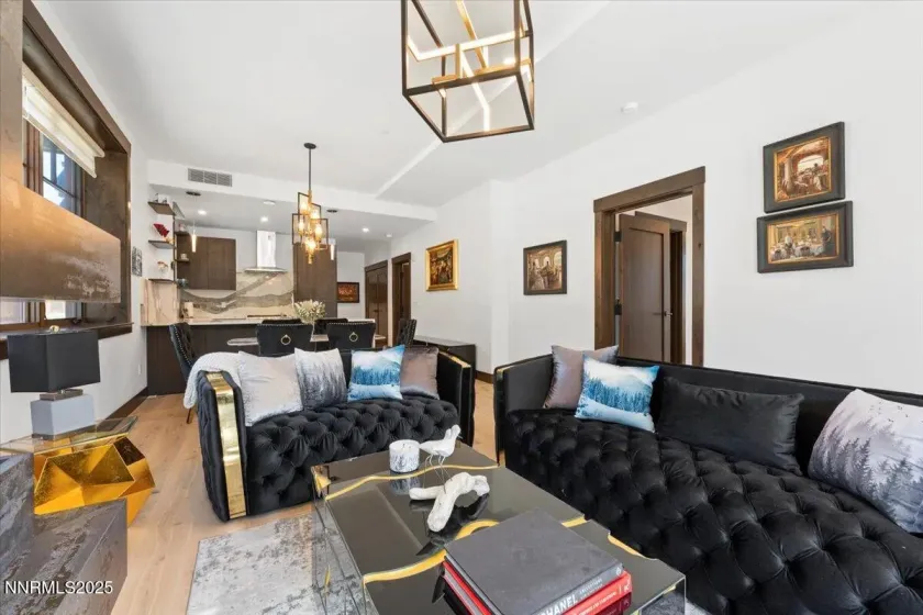 46 Beach Club, Stateline, Nevada 89449, 2 Bedrooms Bedrooms, ,3 BathroomsBathrooms,Residential,Residential,Beach Club,250056631