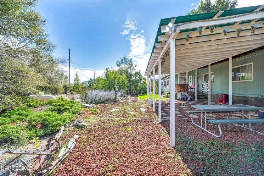 4000 Bobolink, Reno, Nevada 89508, 3 Bedrooms Bedrooms, ,2 BathroomsBathrooms,Residential,Residential,Bobolink,250056637