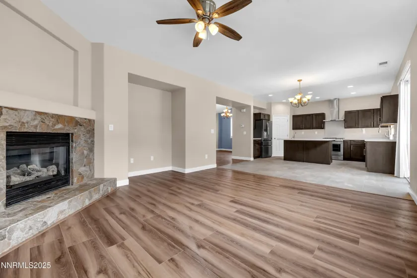 10595 Baton, Reno, Nevada 89521, 4 Bedrooms Bedrooms, ,3 BathroomsBathrooms,Residential,Residential,Baton,250056641