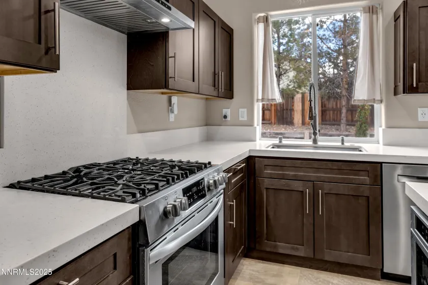 10595 Baton, Reno, Nevada 89521, 4 Bedrooms Bedrooms, ,3 BathroomsBathrooms,Residential,Residential,Baton,250056641