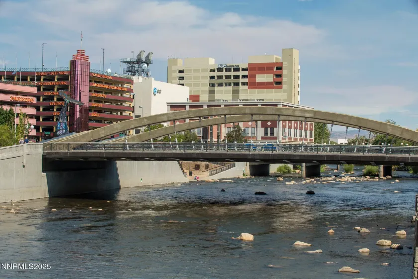 50 Sierra, Reno, Nevada 89501, 2 Bedrooms Bedrooms, ,2 BathroomsBathrooms,Residential,Residential,Sierra,250056644