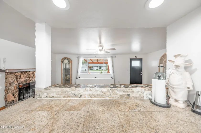 1193 Manhattan, Gardnerville, Nevada 89460, 3 Bedrooms Bedrooms, ,2 BathroomsBathrooms,Residential,Residential,Manhattan,250056653