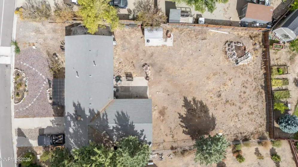 1193 Manhattan, Gardnerville, Nevada 89460, 3 Bedrooms Bedrooms, ,2 BathroomsBathrooms,Residential,Residential,Manhattan,250056653