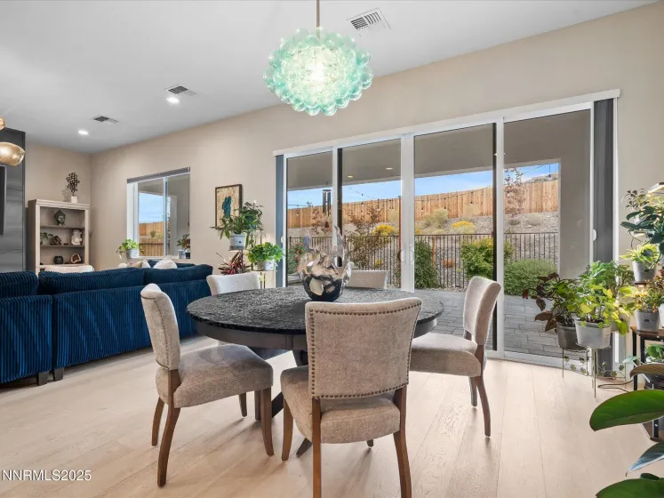 15026 Iron River, Reno, Nevada 89521, 3 Bedrooms Bedrooms, ,3 BathroomsBathrooms,Residential,Residential,Iron River,250056661