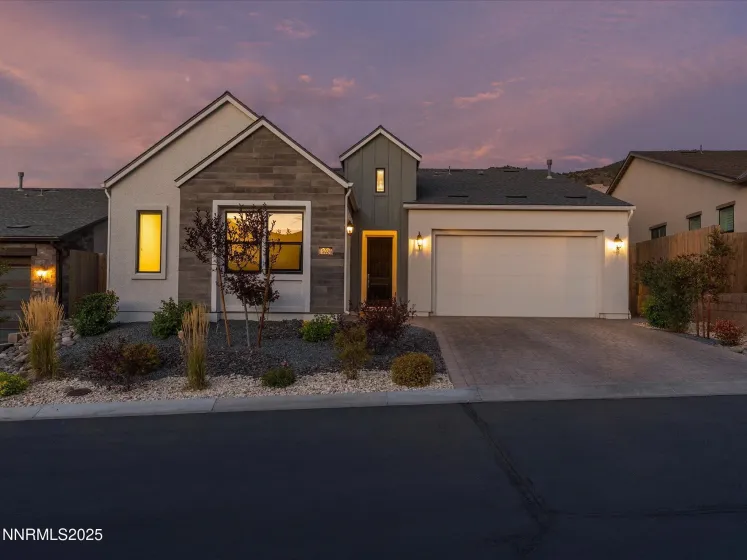 15026 Iron River, Reno, Nevada 89521, 3 Bedrooms Bedrooms, ,3 BathroomsBathrooms,Residential,Residential,Iron River,250056661