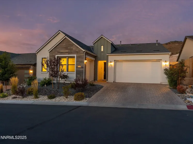 15026 Iron River, Reno, Nevada 89521, 3 Bedrooms Bedrooms, ,3 BathroomsBathrooms,Residential,Residential,Iron River,250056661