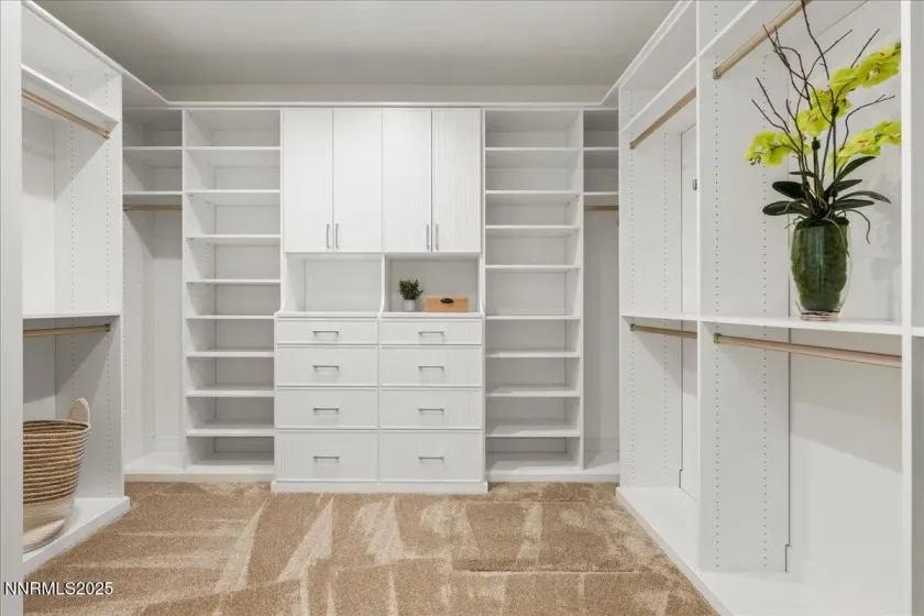 20555 Latour, Reno, Nevada 89511, 5 Bedrooms Bedrooms, ,5 BathroomsBathrooms,Residential,Residential,Latour,250056663