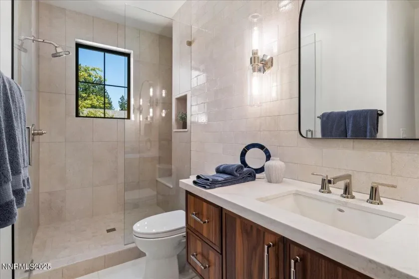 20555 Latour, Reno, Nevada 89511, 5 Bedrooms Bedrooms, ,5 BathroomsBathrooms,Residential,Residential,Latour,250056663