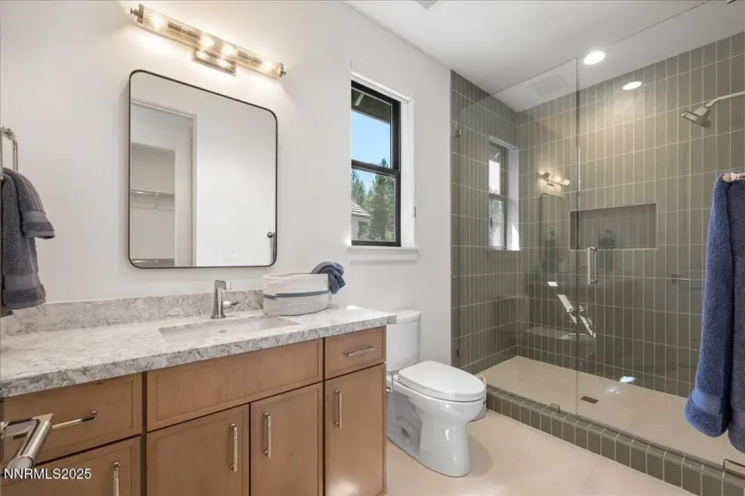 20555 Latour, Reno, Nevada 89511, 5 Bedrooms Bedrooms, ,5 BathroomsBathrooms,Residential,Residential,Latour,250056663