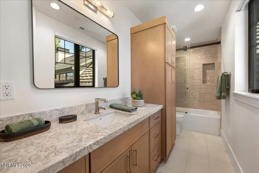 20555 Latour, Reno, Nevada 89511, 5 Bedrooms Bedrooms, ,5 BathroomsBathrooms,Residential,Residential,Latour,250056663