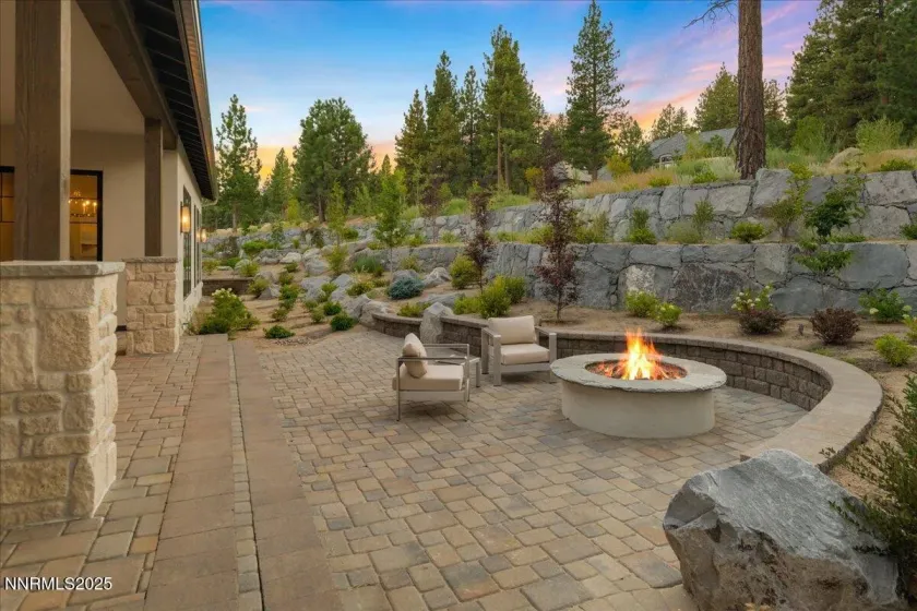 20555 Latour, Reno, Nevada 89511, 5 Bedrooms Bedrooms, ,5 BathroomsBathrooms,Residential,Residential,Latour,250056663