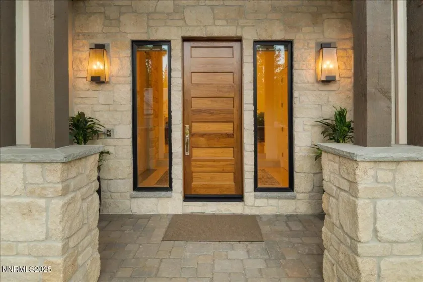 20555 Latour, Reno, Nevada 89511, 5 Bedrooms Bedrooms, ,5 BathroomsBathrooms,Residential,Residential,Latour,250056663