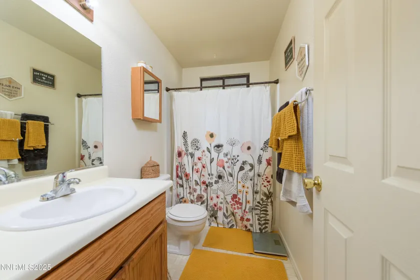 3532 Haystack, Carson City, Nevada 89705, 3 Bedrooms Bedrooms, ,2 BathroomsBathrooms,Residential,Residential,Haystack,250056666