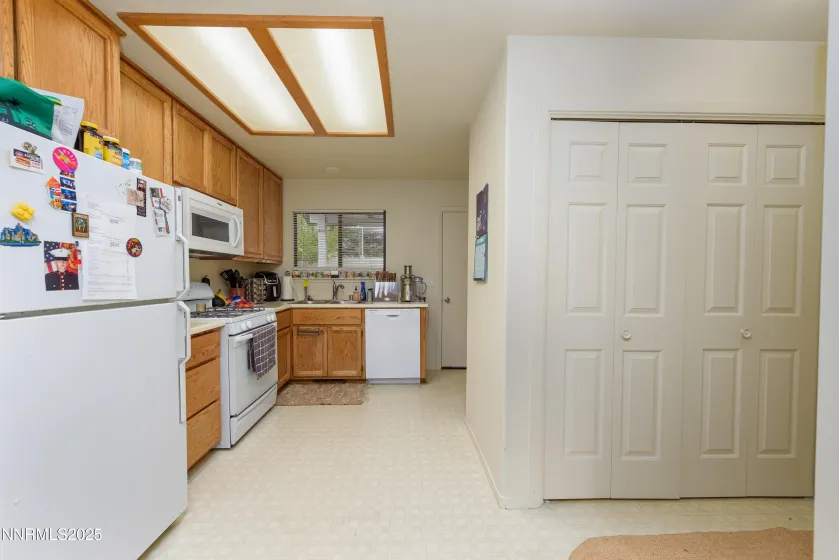 3532 Haystack, Carson City, Nevada 89705, 3 Bedrooms Bedrooms, ,2 BathroomsBathrooms,Residential,Residential,Haystack,250056666