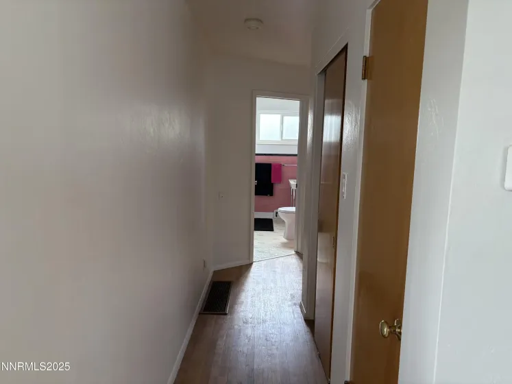 230 Glenmanor, Reno, Nevada 89509, 2 Bedrooms Bedrooms, ,1 BathroomBathrooms,Residential,Residential,Glenmanor,250056681