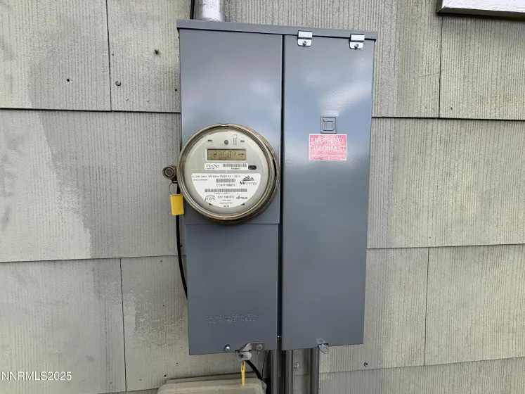 230 Glenmanor, Reno, Nevada 89509, 2 Bedrooms Bedrooms, ,1 BathroomBathrooms,Residential,Residential,Glenmanor,250056681