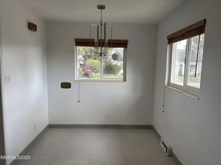 230 Glenmanor, Reno, Nevada 89509, 2 Bedrooms Bedrooms, ,1 BathroomBathrooms,Residential,Residential,Glenmanor,250056681