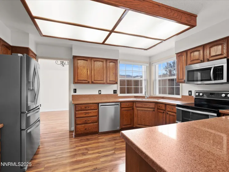 548 Briarwood, Carson City, Nevada 89701, 4 Bedrooms Bedrooms, ,3 BathroomsBathrooms,Residential,Residential,Briarwood,250056664