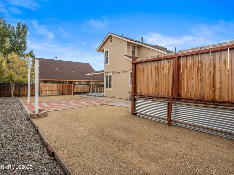 548 Briarwood, Carson City, Nevada 89701, 4 Bedrooms Bedrooms, ,3 BathroomsBathrooms,Residential,Residential,Briarwood,250056664