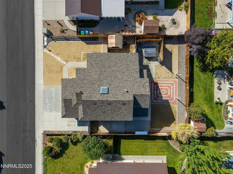 548 Briarwood, Carson City, Nevada 89701, 4 Bedrooms Bedrooms, ,3 BathroomsBathrooms,Residential,Residential,Briarwood,250056664