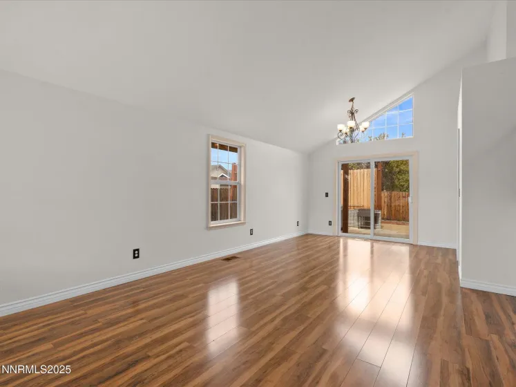 548 Briarwood, Carson City, Nevada 89701, 4 Bedrooms Bedrooms, ,3 BathroomsBathrooms,Residential,Residential,Briarwood,250056664