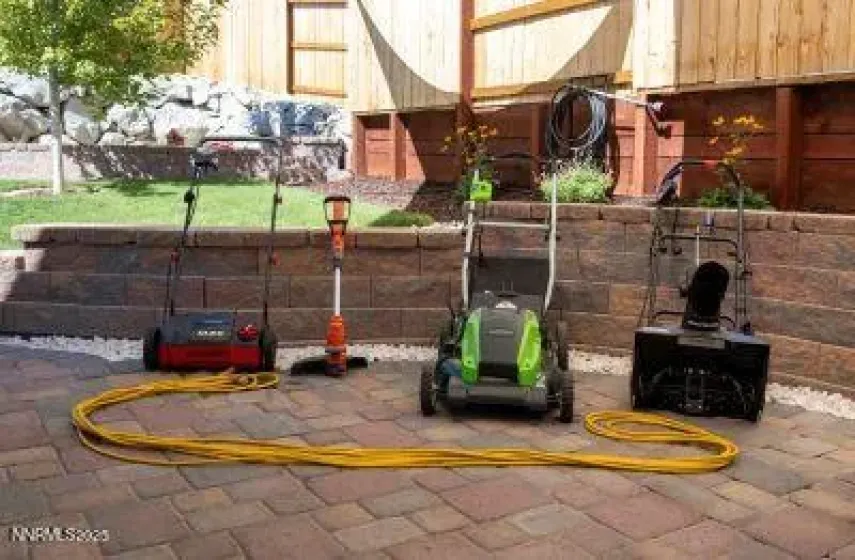 11043 Athabasca, Reno, Nevada 89506, 3 Bedrooms Bedrooms, ,2 BathroomsBathrooms,Residential,Residential,Athabasca,250056682