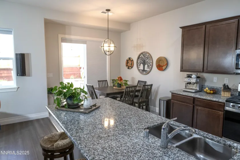 11043 Athabasca, Reno, Nevada 89506, 3 Bedrooms Bedrooms, ,2 BathroomsBathrooms,Residential,Residential,Athabasca,250056682