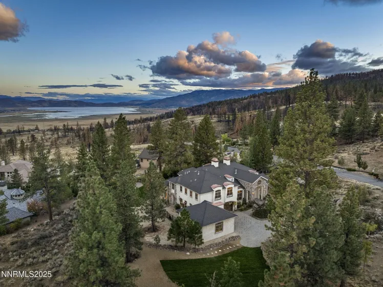 4810 Pinewild, Reno, Nevada 89511, 4 Bedrooms Bedrooms, ,5 BathroomsBathrooms,Residential,Residential,Pinewild,250056692