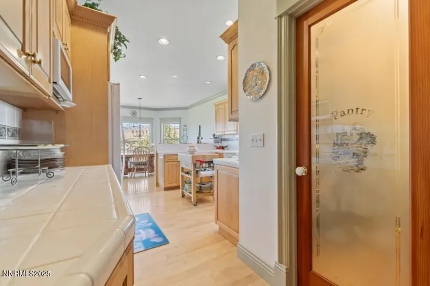 125 Columbia Hill, Reno, Nevada 89508, 4 Bedrooms Bedrooms, ,3 BathroomsBathrooms,Residential,Residential,Columbia Hill,250052925