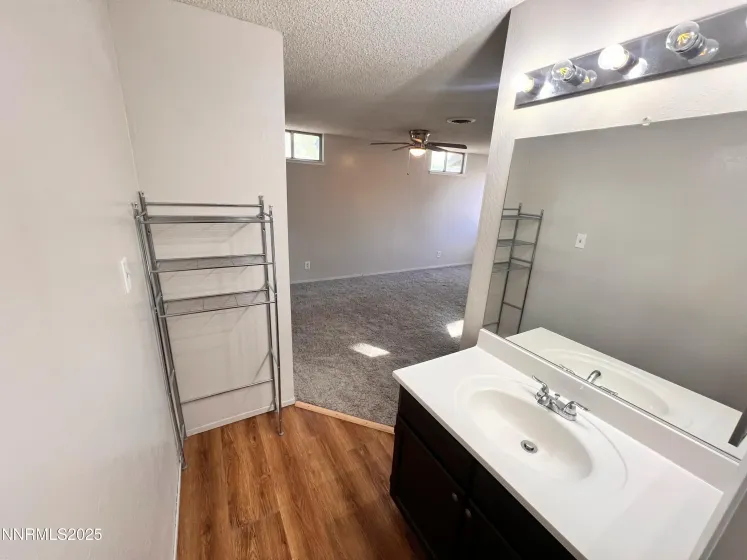 1332 Coachman, Sparks, Nevada 89434, 3 Bedrooms Bedrooms, ,3 BathroomsBathrooms,Residential,Residential,Coachman,250056706