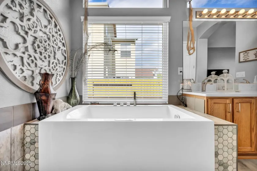 2743 Longridge, Carson City, Nevada 89706, 3 Bedrooms Bedrooms, ,2 BathroomsBathrooms,Residential,Residential,Longridge,250056717