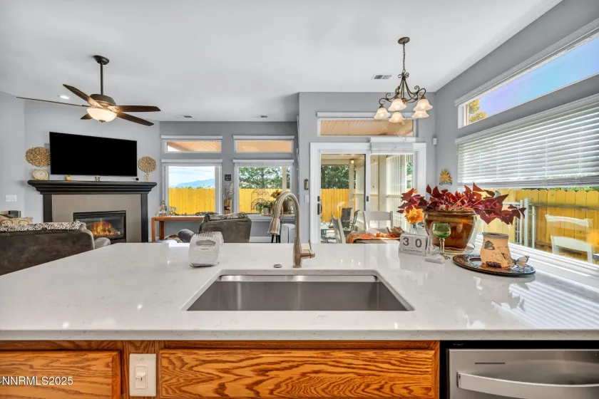 2743 Longridge, Carson City, Nevada 89706, 3 Bedrooms Bedrooms, ,2 BathroomsBathrooms,Residential,Residential,Longridge,250056717