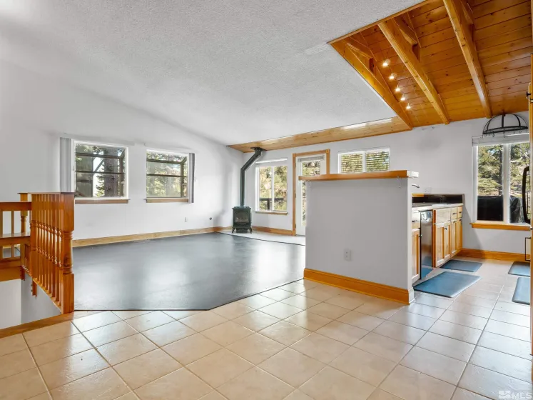 723 Gary, Stateline, Nevada 89449, 2 Bedrooms Bedrooms, ,2 BathroomsBathrooms,Residential,Residential,Gary,250005447