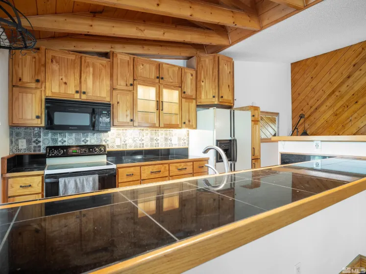 723 Gary, Stateline, Nevada 89449, 2 Bedrooms Bedrooms, ,2 BathroomsBathrooms,Residential,Residential,Gary,250005447
