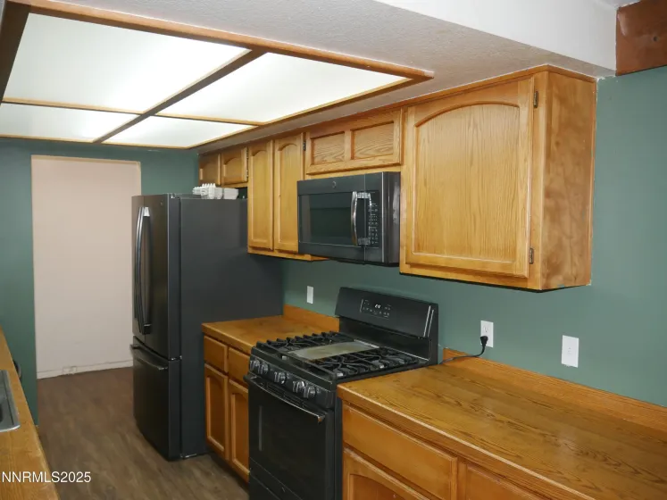 10300 Sutters Mill, Reno, Nevada 89508, 3 Bedrooms Bedrooms, ,2 BathroomsBathrooms,Residential,Residential,Sutters Mill,250056718