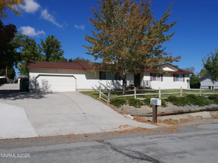 10300 Sutters Mill, Reno, Nevada 89508, 3 Bedrooms Bedrooms, ,2 BathroomsBathrooms,Residential,Residential,Sutters Mill,250056718