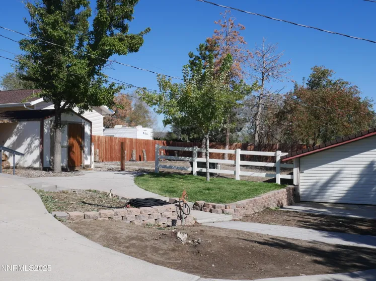 10300 Sutters Mill, Reno, Nevada 89508, 3 Bedrooms Bedrooms, ,2 BathroomsBathrooms,Residential,Residential,Sutters Mill,250056718