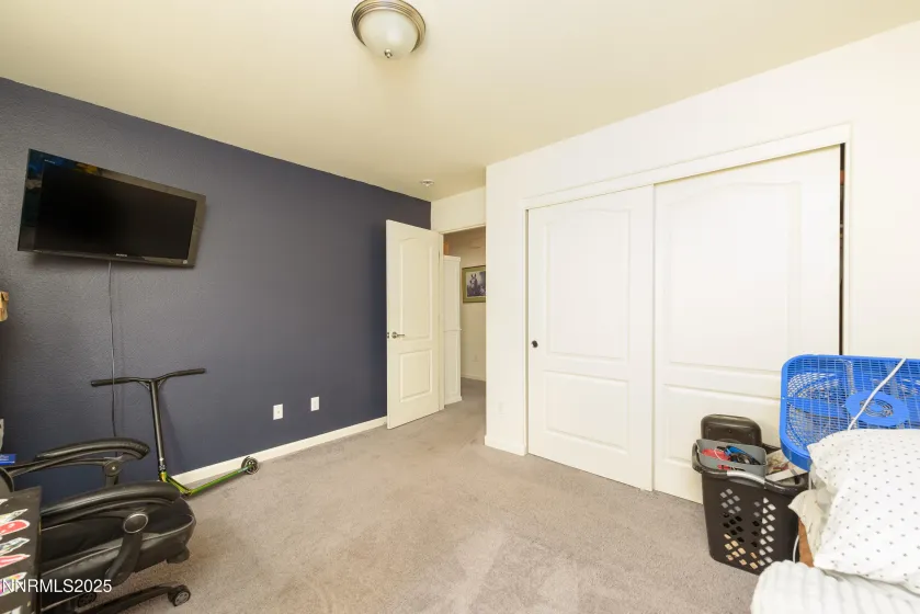 221 Snow, Dayton, Nevada 89403, 5 Bedrooms Bedrooms, ,3 BathroomsBathrooms,Residential,Residential,Snow,250056721