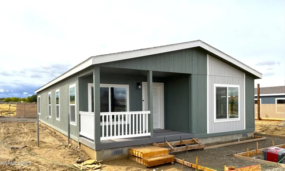 5640 Packsaddle, Winnemucca, Nevada 89445, 3 Bedrooms Bedrooms, ,2 BathroomsBathrooms,Residential,Residential,Packsaddle,250056722