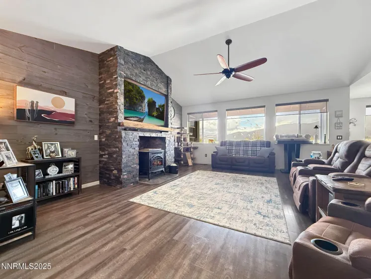 105 James Ranch, Reno, Nevada 89510, 3 Bedrooms Bedrooms, ,3 BathroomsBathrooms,Residential,Residential,James Ranch,250056720