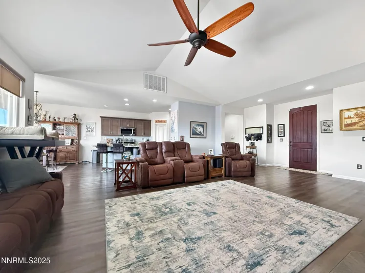 105 James Ranch, Reno, Nevada 89510, 3 Bedrooms Bedrooms, ,3 BathroomsBathrooms,Residential,Residential,James Ranch,250056720