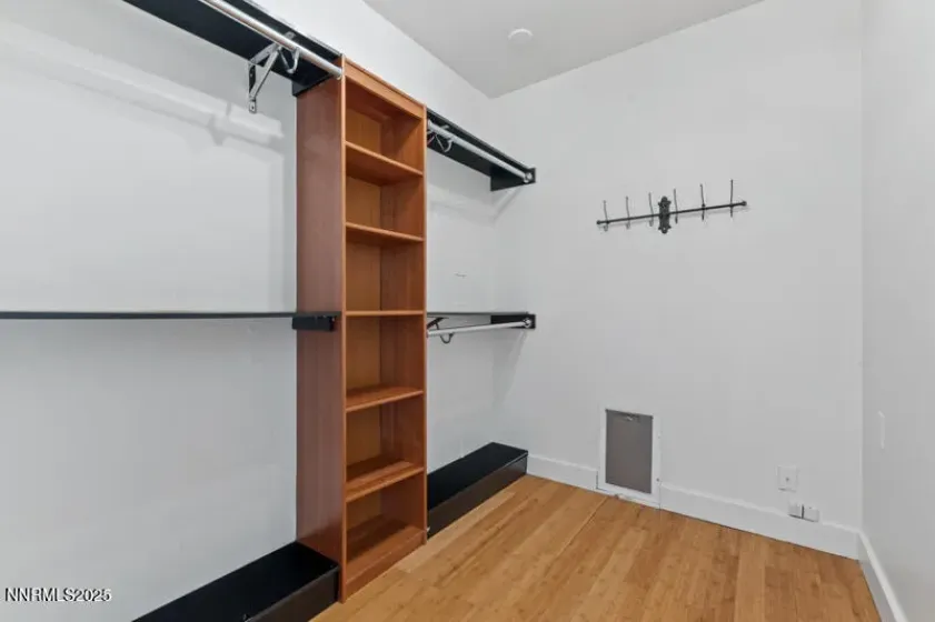 850 11th, Reno, Nevada 89503, 3 Bedrooms Bedrooms, ,2 BathroomsBathrooms,Residential,Residential,11th,250056732